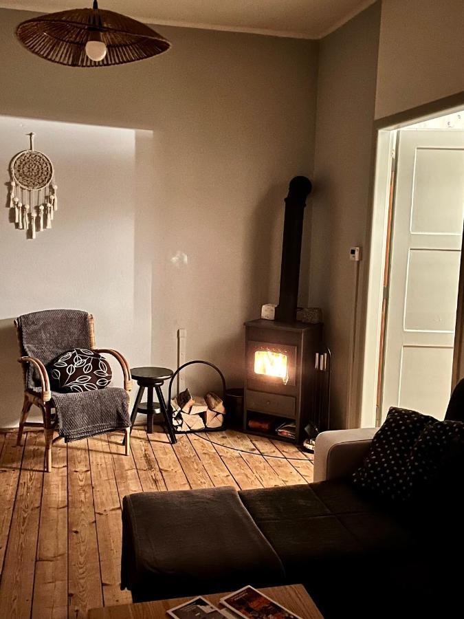 Slunny Byt S Krasnym Vyhledem Apartment Nové Město nad Metují Bagian luar foto