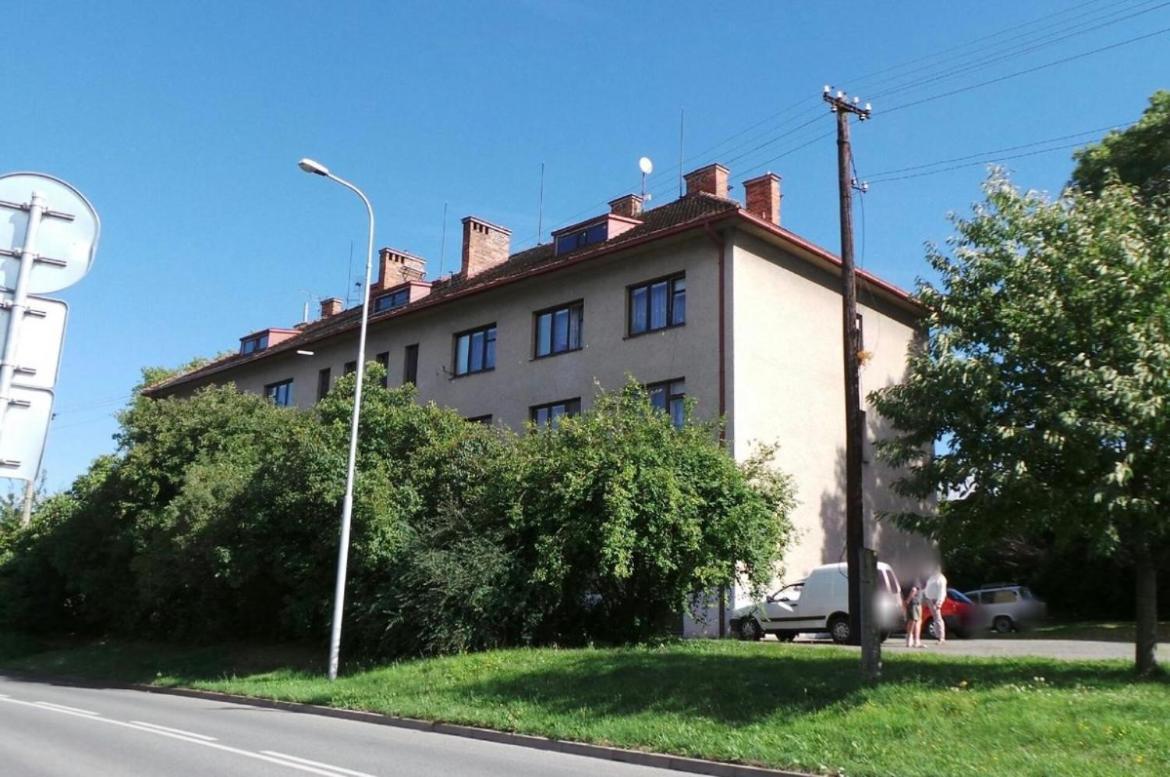 Slunny Byt S Krasnym Vyhledem Apartment Nové Město nad Metují Bagian luar foto