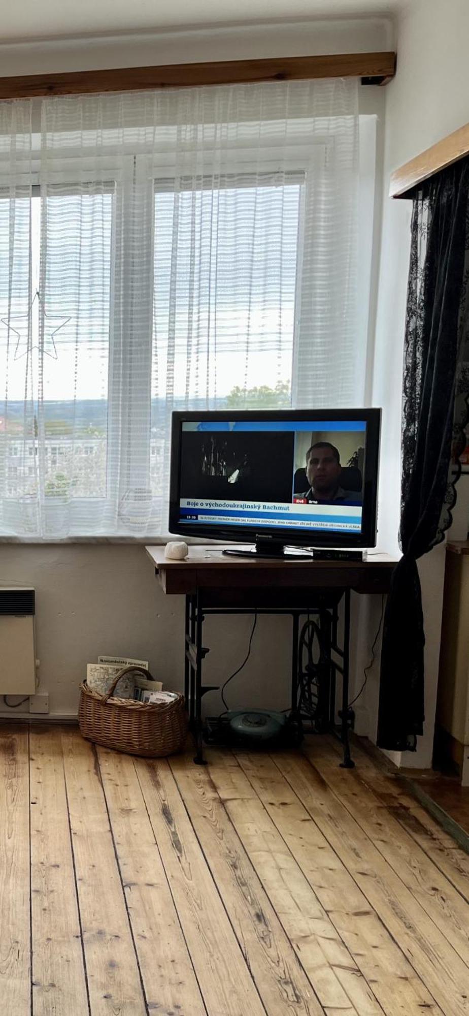 Slunny Byt S Krasnym Vyhledem Apartment Nové Město nad Metují Bagian luar foto